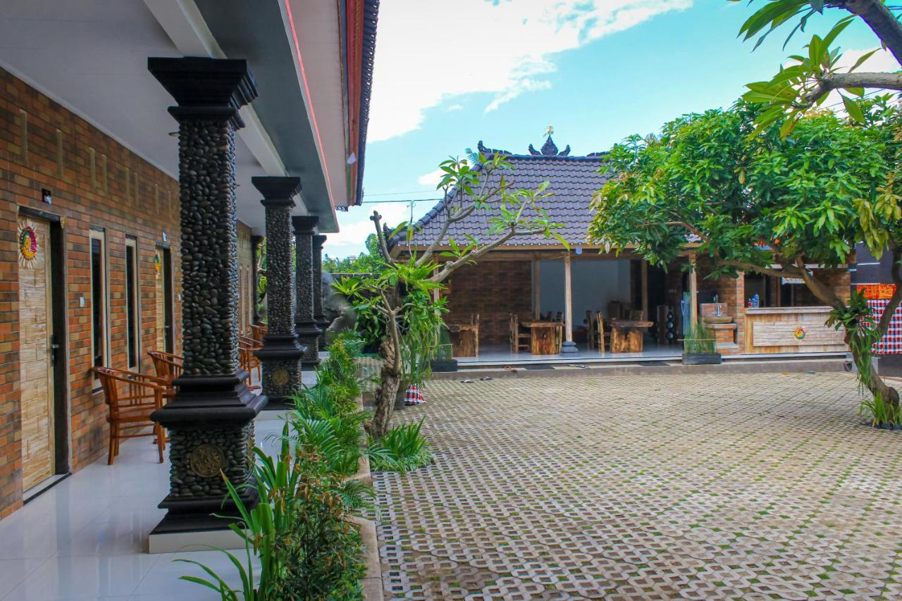 Hotel Niki Jembrana Exteriér fotografie
